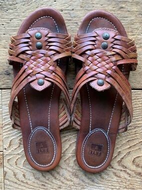 FRYE Brown Leather Huarache Sandal 7.5